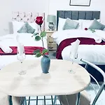 1 Bed Apartment