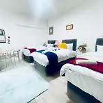 Beautiful 1 Bed Apartment