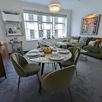 Pass The Keys High Specification Luxury City Centre Apartment