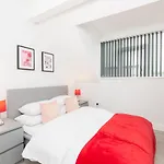 Hagley Road Apartments - Self Contained Entire Apartments With Kitchen & Netflix - Birmingham City Centre