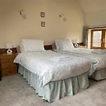 Irelands Farm Cottages