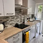 Ensuite Room Selly Oak - Milner Road