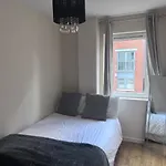 Broadway Plaza - 1 Bedroom Apartment