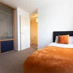 Ideal Home With Private Parking For Contractors & Groups