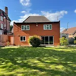 Birch, 7 Large Bedrm, Sleeps 14