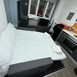 Favorite Studio Flat By Couple N Single Travellers
