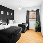 Business District Apartment - Twin Beds - Smart Tv- 304F