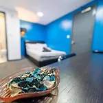 Beautiful 1-Bed Studio In Birmingham