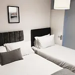 Villa Retreat Birmingham