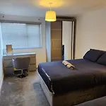 3 Bedroom House - City Centre