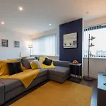 Modern 2-Bed Erdington Apartment