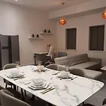 Stunning 1 Bed Apt Minutes From Bham City Centre!