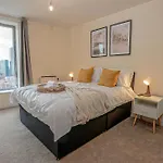 Modern Jewellery Quarter, - 2 Bed - Birmingham City Centre