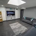 Homely Studio Next To City Centre