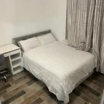 Luxury Holiday Home In Birmingham City Center Very Near To O2 Academy