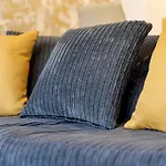 Luxury Birmingham City Centre Townhouse With Free Parking - Sleeps 4 - Perfect For Contractors, Business Travellers, Families And Other Groups - Near Bullring, Newstreet, Selfridges, Nec, Nia & Birmingham Airport