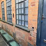 Vip 3Br Grade2 Luxurious Industrial House With Wood Fire, Electric Blinds And Big Cast Iron Windows In The Heart Of The Jq