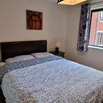 2 Bedroom Apartment Central Birmingham City Centre