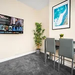 1 Bed Apartment - West Bromwich - On Street Parking - Wbc