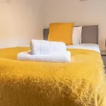 Westminster House - Contractors/Families