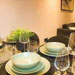 Ap - Luxury 2Bed Apt On Broadst