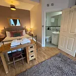 The Emerald Suite, Birmingham
