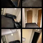 Centenary Plaza Apartament,Holiday Street,B11Tb