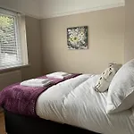 Dinizia, 2 Bedrooms, Sleeps 5