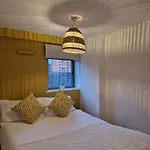 City Centre Snow Hill Apartment
