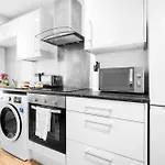 Two Bedroom Apartment- One Choice Stays- Jq