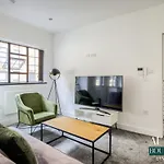 3 Floor Townhouse Luxury Living Alara Boutique