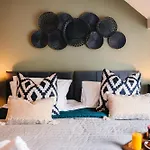 Boutique, Modern For Families, Contractors, Fast Wifi, Free Netflix