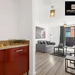 Atlantis 1Bdr City Centre By Your Perfect Stay Short Lets Birmingham With Netflix & Free Parking