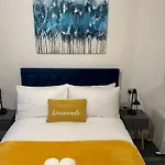 Cosy Stay In Birmingham By Villazu