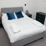 Stunning Central Birmingham 2 Bed Apartment