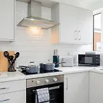 Brays Home For Families, Contractors And Professionals