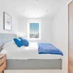 Spacious 2 Bedroom Apartment In Birmingham