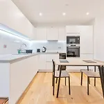 Smart 1 Bedroom Apartment In Central Birmingham