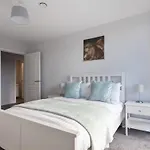 Modern 1 Bedroom Apartment In Central Brimingham