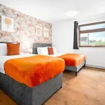 Stylish-Birmingham Central Home