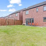 Luxury Modern House - 8 Mins To Nec, Airport