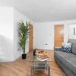 Modern Apartment - Birmingham City Centre - Free Netflix & Wifi 1Cs