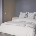 Ensuite Bedrooms With Shared Kitchen And Studios At The Heights In Birmingham
