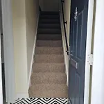 Linday\'S Flat 2 Bedroom House