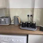 Birmingham - 4Br - Sleeps 9 - Parking - Garden