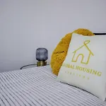 City Apartment 2 Bed 2 Bath- Netflix - Off-Street Parking - Wifi
