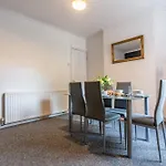 K Suites - Katherine Road