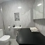 Premium Studio Apartment In Birmingham