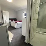 Premium Studio Apartment In Birmingham