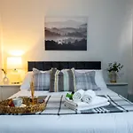 Arena Apartment With Balcony